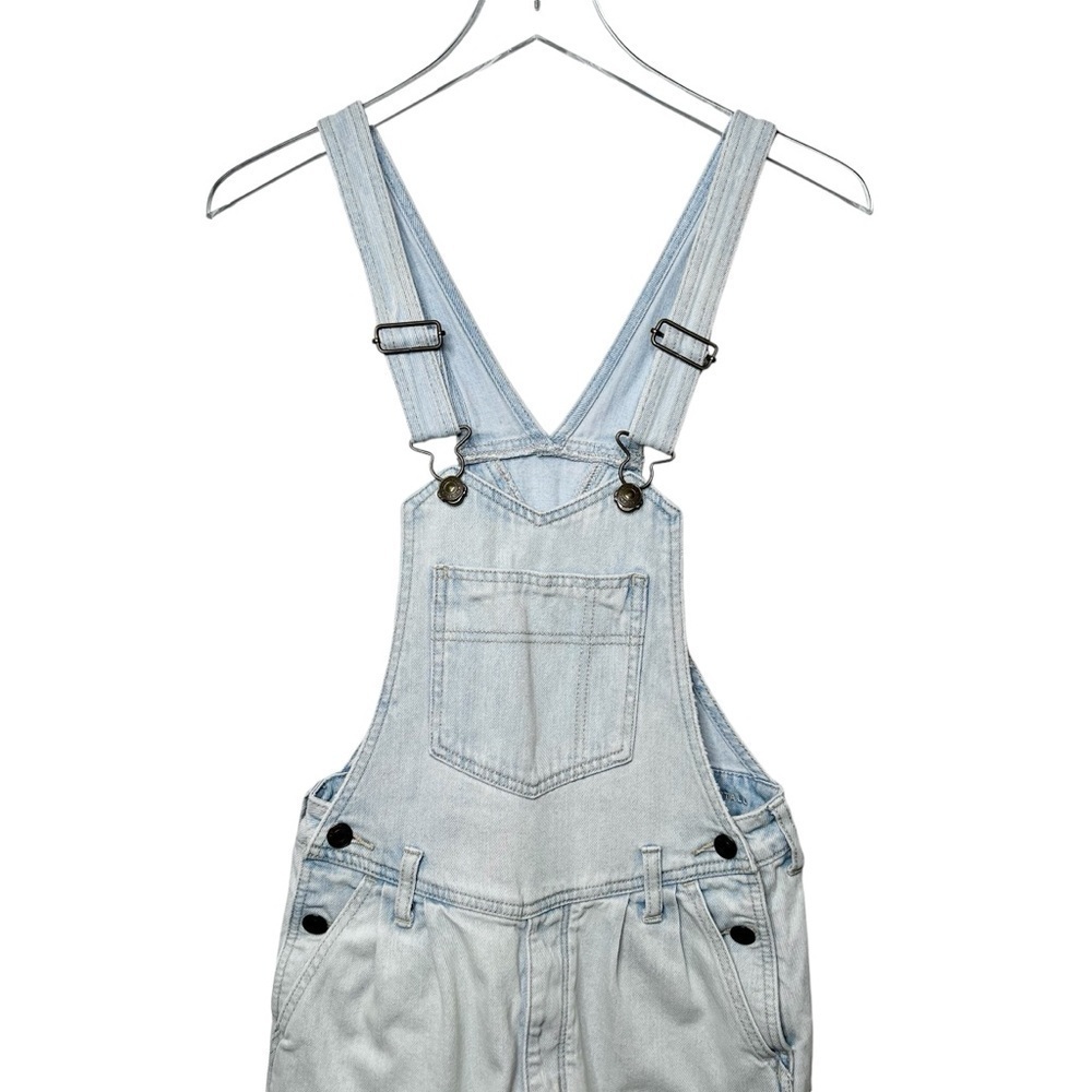 American Eagle Light Wash Mom Denim Shortalls Cutoff Overalls Sz 2 - Picture 3 of 11